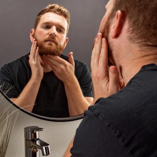 King C. Gillette Olio Idratante Profumato per la Cura della Barba e