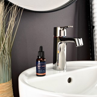 King C. Gillette Olio Idratante Profumato per la Cura della Barba e
