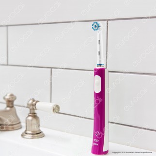 Oral-B Spazzolino Elettrico Ricaricabile Junior per Bambini da 6 Anni