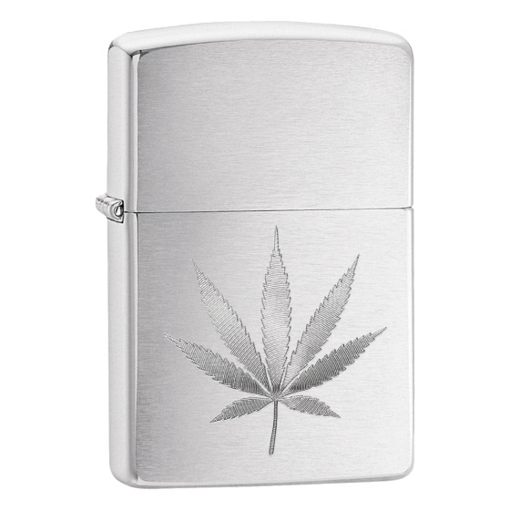 Zippo Accendino a Benzina Ricaricabile ed Antivento con Fantasia Zippo Accendino a Benzina Ricaricabile ed Antivento con Fantasia