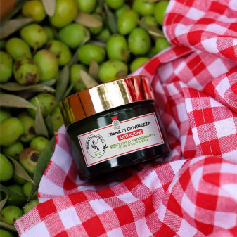 Tesori di Provenza Crema di Giovinezza Anti Rughe per Viso con Olio d'Oliva Biologico - Barattolo