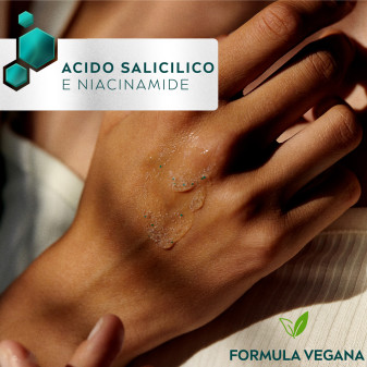 Scrub Anti-Imperfezioni Vegano Nivea Derma Skin Clear