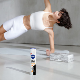 Deodorante Spray 48H Black&White Invisible 5in1 Nivea