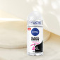 Immagine 3 - Nivea Deodorante Black & White Invisible Original Roll-On 5in1 Antitraspirante 48h Anti Macchie - Flacone da 50ml