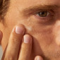 Immagine 3 - Nivea Men Anti Age Power Serum Antimacchie 2in1 con Acido Ialuronico - Flacone da 30ml [TERMINATO]