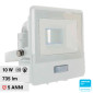 Immagine 1 - V-Tac VT-118S Faro LED Floodlight 10W SMD IP65 Chip Samsung Sensore Movimento e Crepuscolare Bianco - SKU 20268 / 20269 / 20270