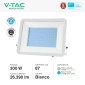 Immagine 4 - V-Tac Pro VT-44300 Faro LED 300W Faretto SMD IP65 Chip Samsung Colore Bianco - SKU 10033 / 10034