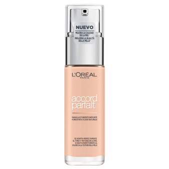 L'Oréal Paris Accord Parfait Fondotinta Fluido Naturale 1.N Rose Ivory -...