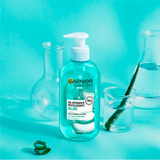 Garnier SkinActive Gel Detergente Rivitalizzante Aloe 200ml