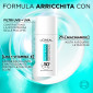 Immagine 3 - L'Oréal Paris Bright Reveal Fluido UV Anti-Macchie Protezione SPF 50+ con Niacinamide e Vitamina E - Flacone da 50ml
