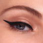 Immagine 6 - Maybelline New York Hyper Easy Eyeliner in Penna Facile Applicazione Punta Ultra-Flessibile Sguardo Intenso Colore 800 Nero