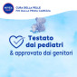 Immagine 7 - Nivea Baby Bagnetto Delicato Detergente Corpo e Capelli con Latte di Mandorla Vitamine B5 C E - Flacone da 450ml