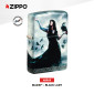 Immagine 3 - Zippo Premium Accendino a Benzina Ricaricabile ed Antivento con Fantasia Mazzi Black Lady - mod. 48969