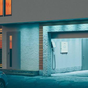 V-Tac Deye Inverter Trifase On-Grid / Off-Grid 40kW IP65 CEI 0-21 CEI 0-16