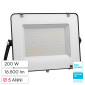 Immagine 1 - V-Tac Pro VT-200 Faro LED 200W Faretto SMD Chip Samsung IP65 Colore Nero - SKU 21418 / 21419