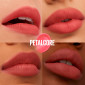Immagine 2 - Maybelline New York SuperStay Teddy Tint Tinta Labbra Effetto Vellutato Stratificabile Colore 40 Petalcore - Flacone da 5ml