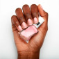 Immagine 3 - Essie Gel Couture Smalto Effetto Gel Lunga Tenuta Resiste alle Sbeccature Colorazione Sheer Fantasy 10 - Flacone da 13,5ml