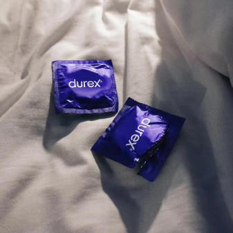 Preservativi Durex Retard Ritardante e Forma Easy-On 12 Profilattici