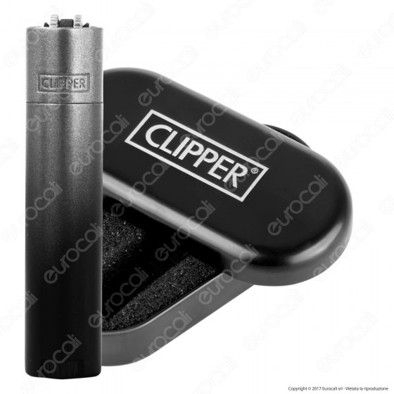 Clipper Metal Large in Metallo Black Gradient - 1 Accendino Clipper Metal Large in Metallo Black Gradient - 1 Accendino