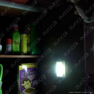 Intergross Switch Light Luce LED a Batteria con Interruttore a Levetta