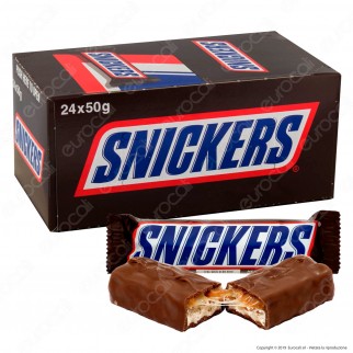 Snickers Snack con Arachidi Croccanti e Caramello Ricoperto di