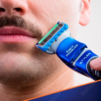 Gillette Styler Set Regalo Con Styler E Gel Da Barba Fusion5