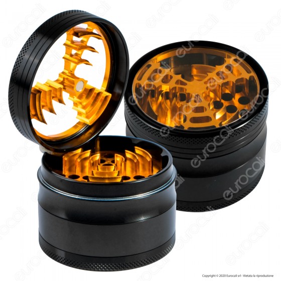 Grinder Tritatabacco 4 Parti in Metallo Nero con Coperchio in Vetro Grinder Tritatabacco 4 Parti in Metallo Nero con Coperchio in Vetro