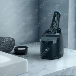 Braun Rasoio Elettrico da Barba Uomo Braun Serie 8 Wet&Dry 8365cc con