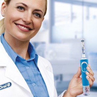 Oral-B Vitality Spazzolino Elettrico Frozen 2 Ricaricabile per