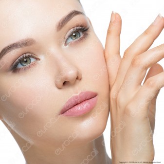 Garnier Skin Active BB Cream Anti Lucidità 5in1 Crema Viso Pelle Medio-Scura - Tubetto da 40ml