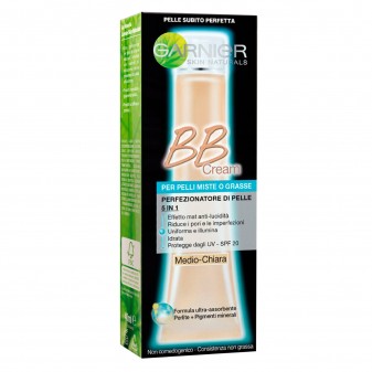 Garnier Skin Active BB Cream Perfezionatore di Pelle 5in1 Crema Viso Pelle Medio-Chiara - Tubetto da 40ml