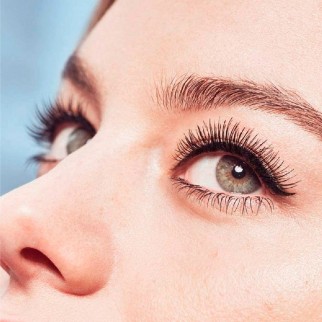 L'Oréal Paris Voluminous Mascara Carbon Black con Ceramide R con Mini