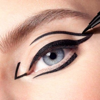 L'Oréal Paris Tattoo Signature Superliner Eyeliner Extra Nero in