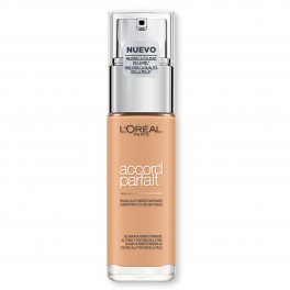 L'Oréal Paris Accord Parfait Fondotinta Fluido Naturale 3.D / 3.W