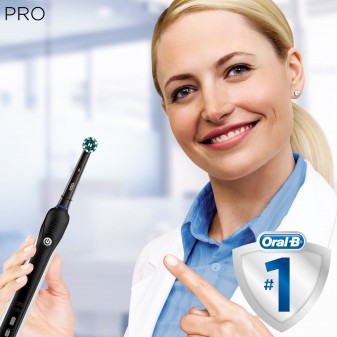 Oral-B Pro 1 750 Cross Action Spazzolino Elettrico Ricaricabile Nero