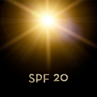 Olaz Total Effects 7in1 Siero Viso Concentrato SPF20 Idratante