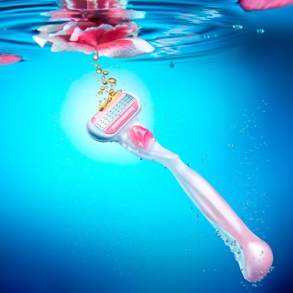 Gillette Venus Divine Sensitive Lamette di Ricambio per Rasoio Donna