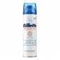 Gillette SkinGuard Sensitive Schiuma da Barba Pelli Sensibili con Aloe Vera - Flacone da 200ml