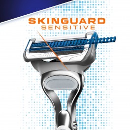 Gillette SkinGuard Sensitive Rasoio per Pelle Sensibile - Confezione