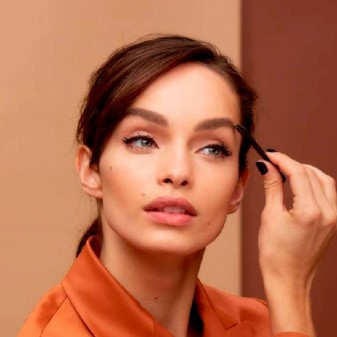 L'Oréal Paris Unbelievabrow Gel Sopracciglia a Lunga Tenuta Colore