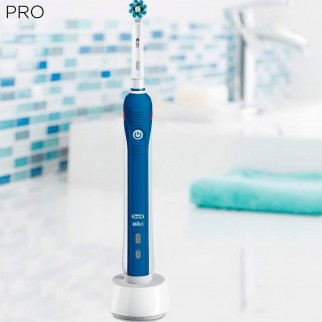 Oral-B Pro 2 2000N Spazzolino Elettrico Ricaricabile Blu con Testina