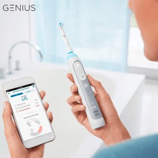 Oral-B Genius 8000N Spazzolino Elettrico Bluetooth Argento con