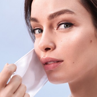 L'Oréal Paris Infaillible 24H Fresh Wear Fondotinta Liquido Coprente