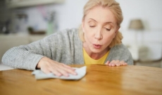 10 consigli della nonna superefficaci per la pulizia della casa